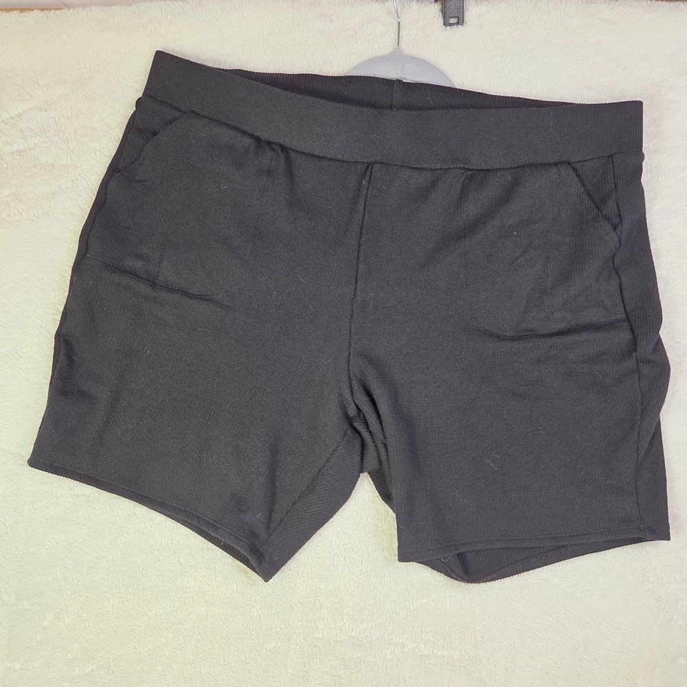Torrid Plus Size 3 Black Ribbed Knit Shorts Elastic‎ Waist Pockets 3X